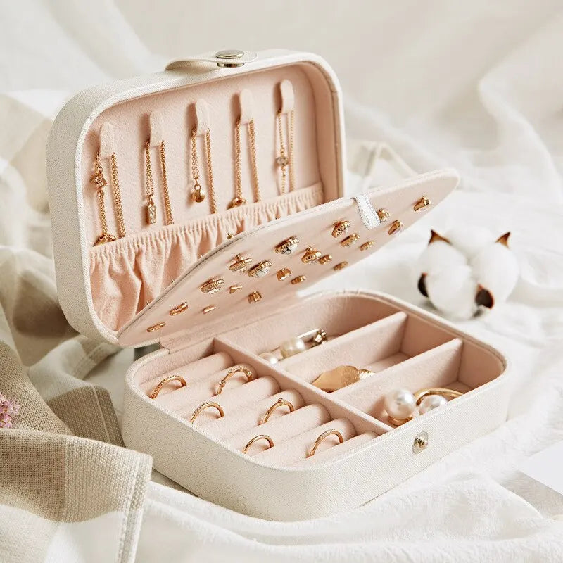 Compagnon élégant pour vos joyaux de valeur