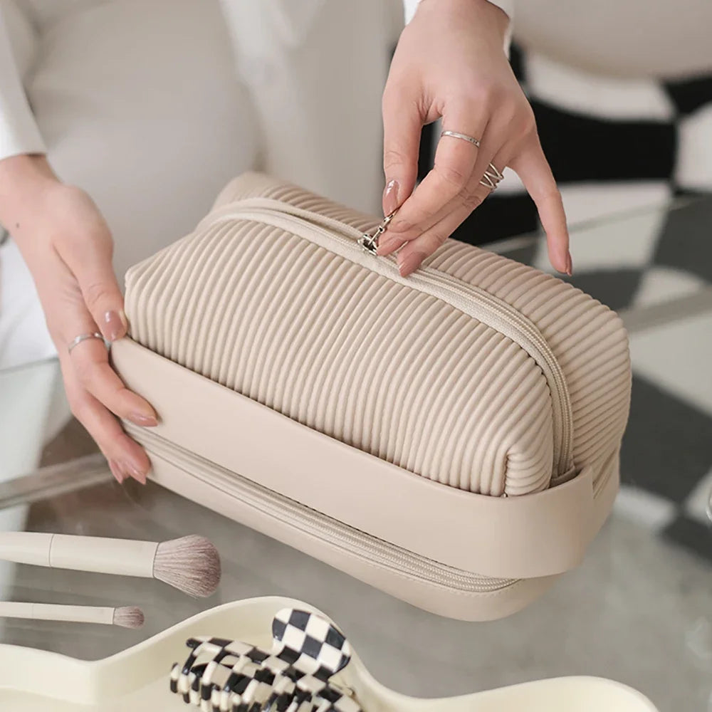 Trousse à maquillage tout-en-un